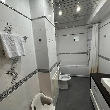 Formula 1 View Apartment In City Center Baku Exterior photo